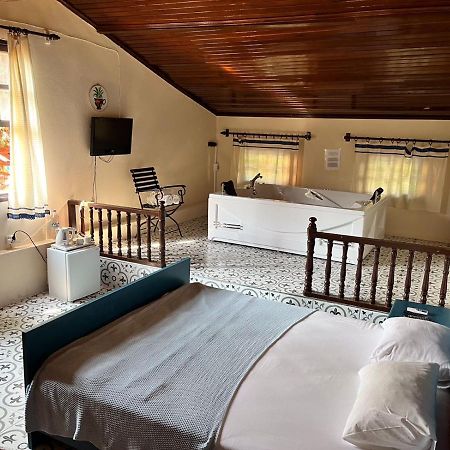 Mehmet Arif Bey Boutique Hotel Анталья Экстерьер фото